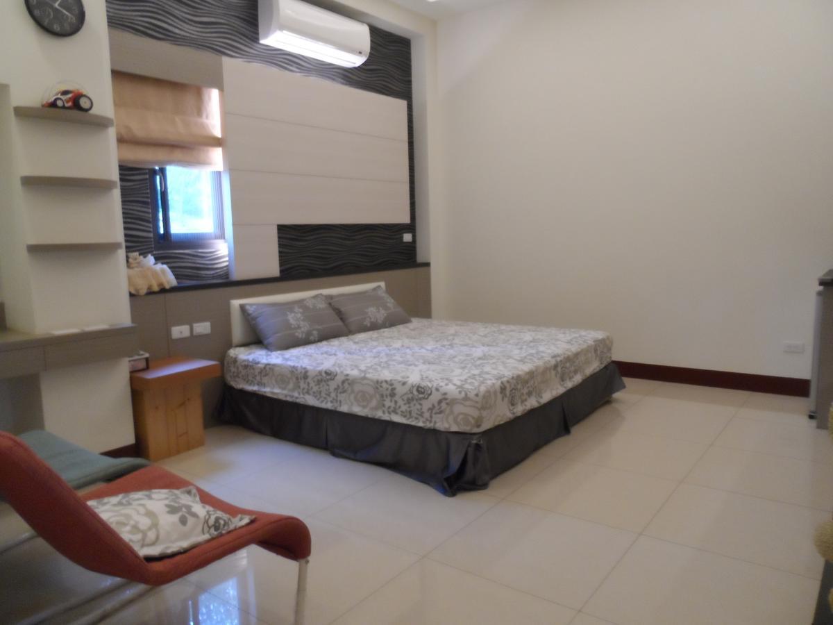 Sun Moon Talk Apartment หยูฉี ภายนอก รูปภาพ
